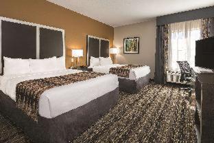 Отель La Quinta By Wyndham Gonzales Tx Номер фото